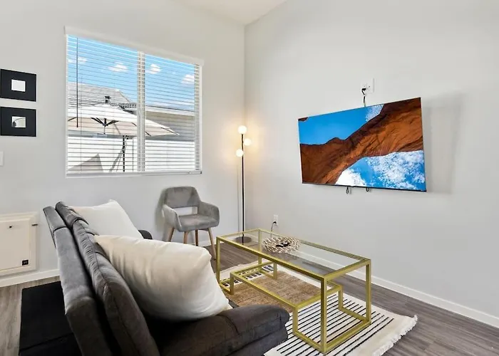 Dreamlight Modern Home In Casa Grande With Pool,Bbq