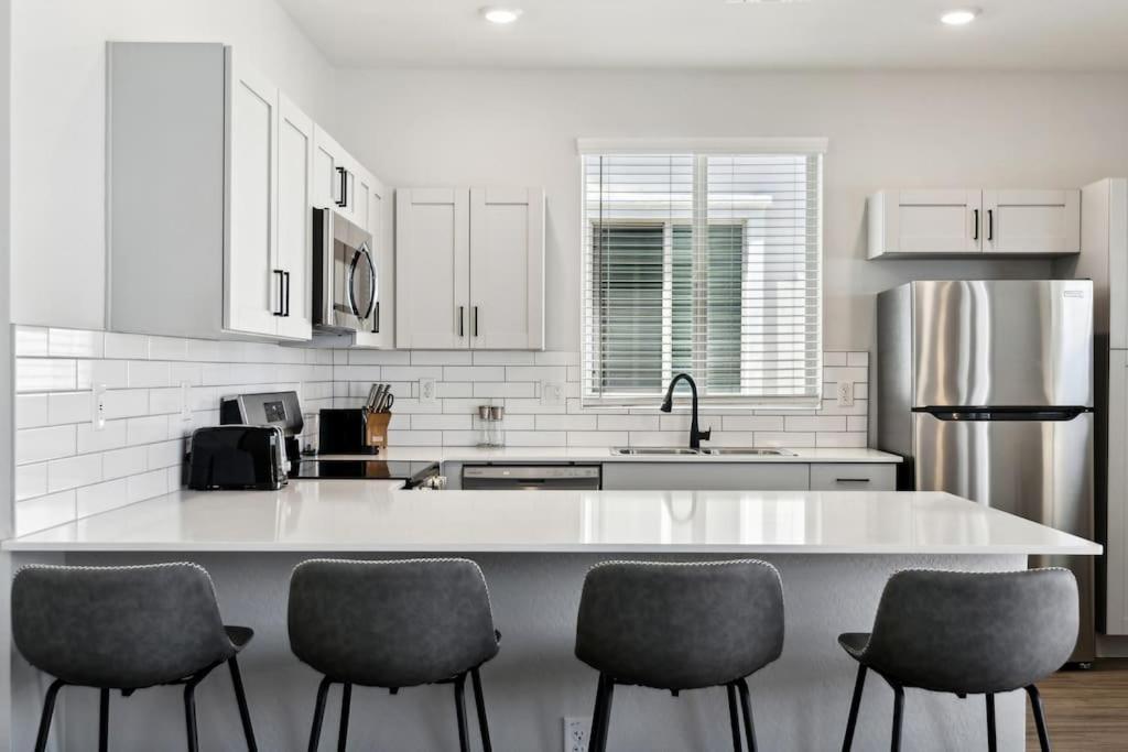 Dreamlight Modern In With Pool,bbq Casa Grande