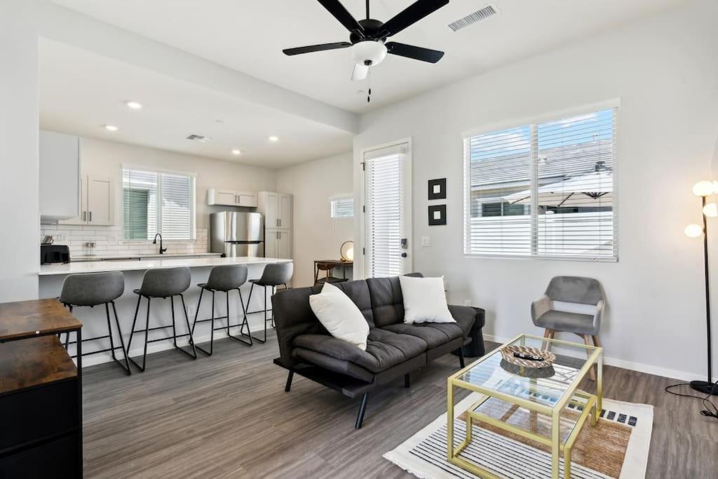 Apartment Dreamlight Modern In With Pool,bbq